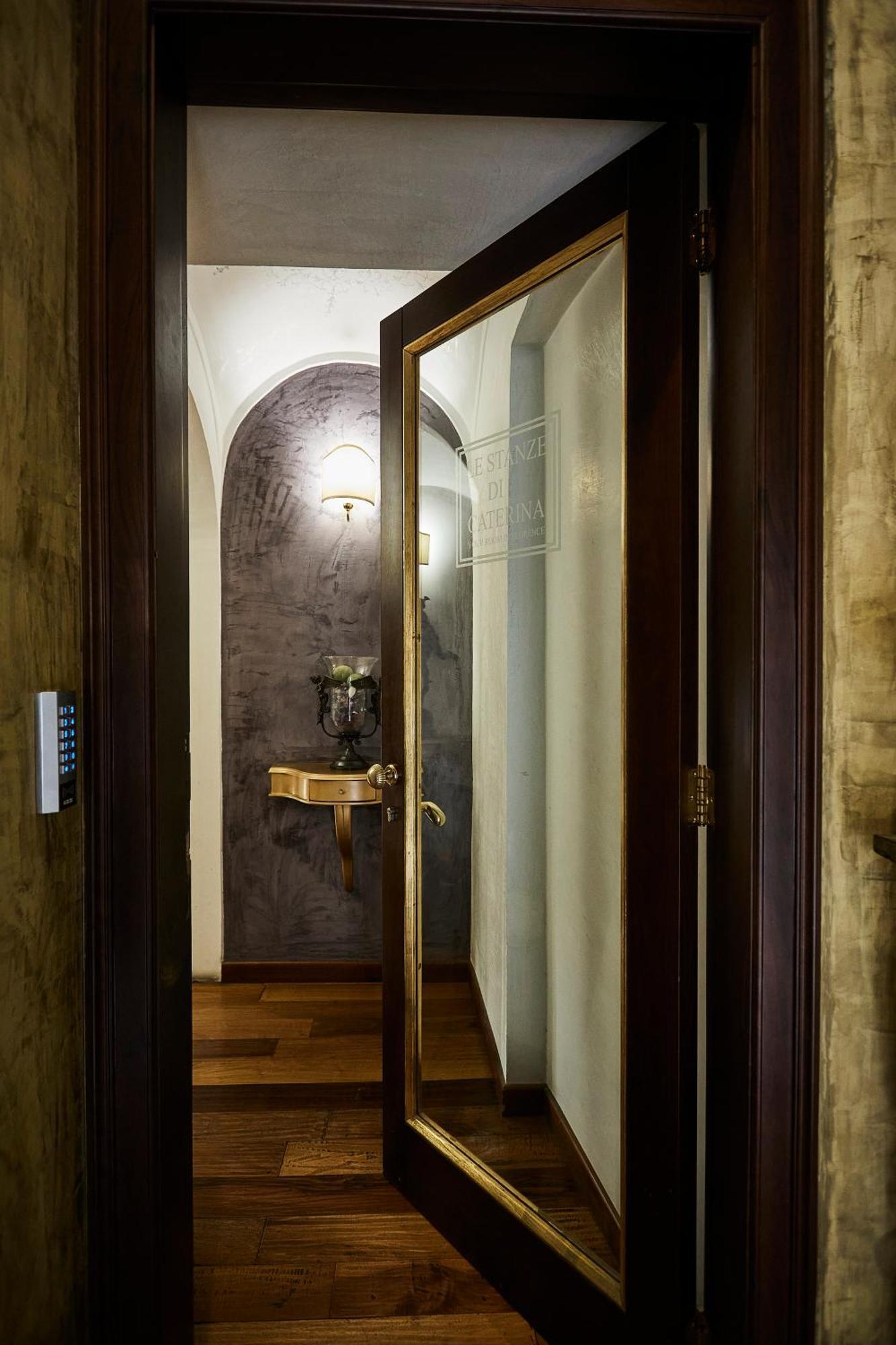 Bed and Breakfast Le Stanze Di Caterina Флоренция Экстерьер фото